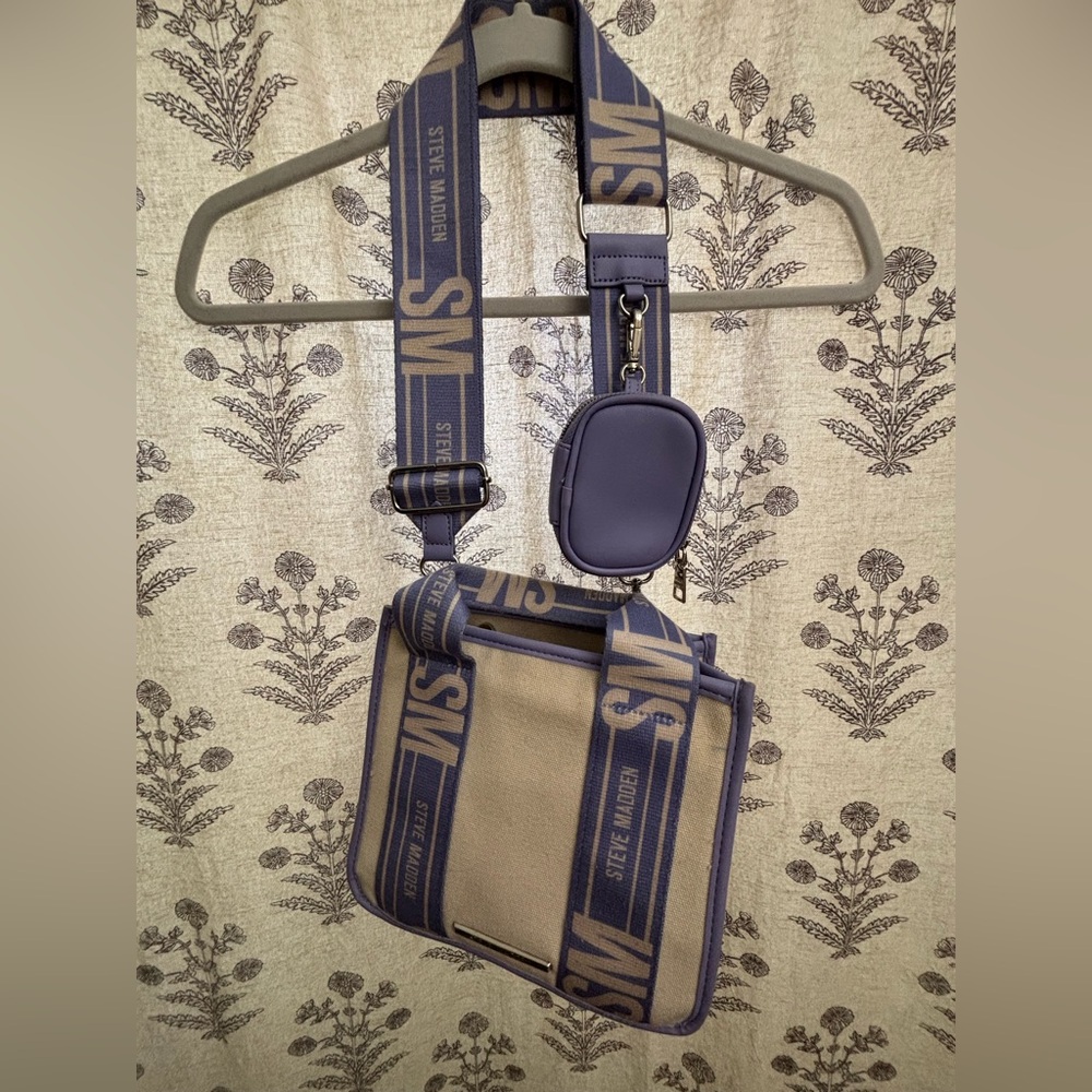 Crossbody Bag Adjustable Strap + Mini Pouch